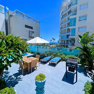 Amoris Guest House-sea Point Cape Town