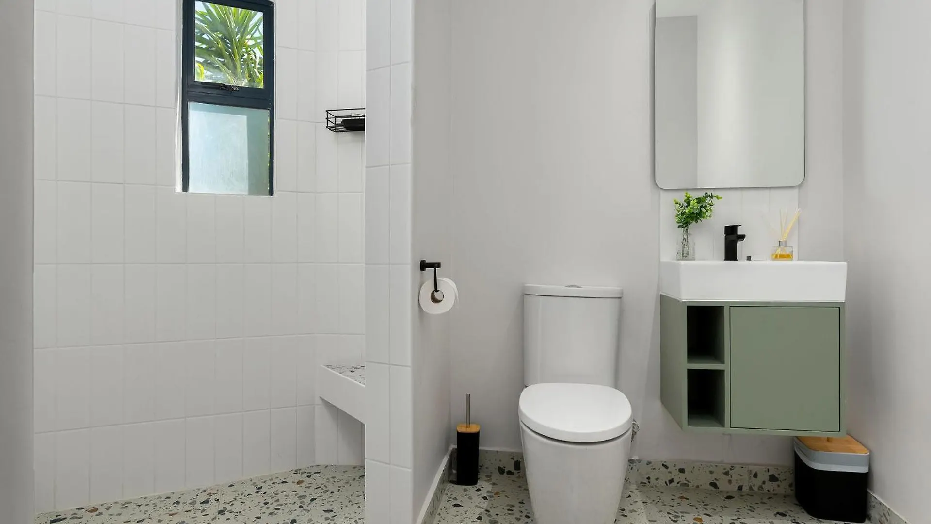 Guest house Neighbourgood 1St Crescent Camps Bay Hotel Cape Town South Africa