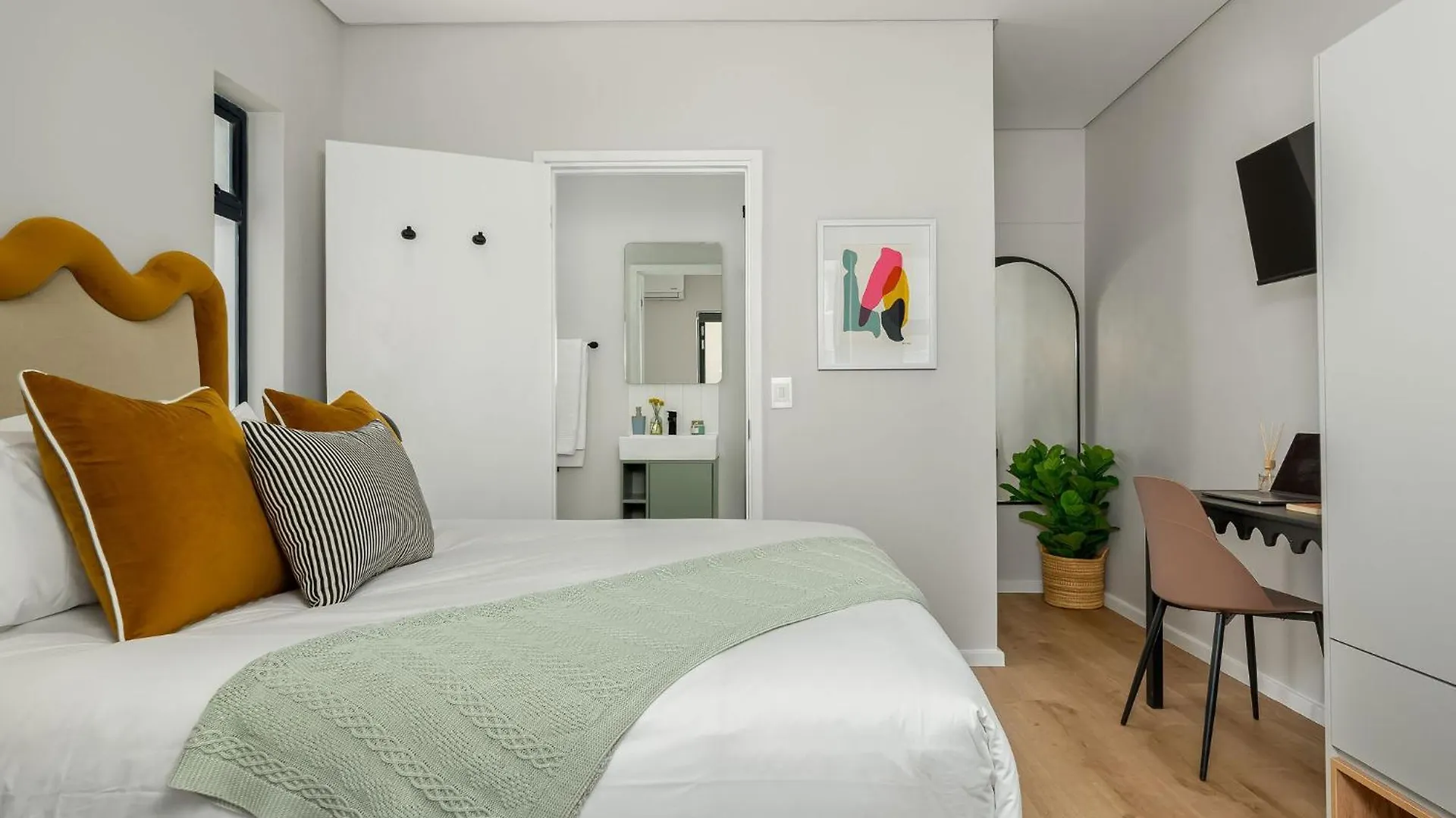 Gasthof Hotel Neighbourgood 1St Crescent Camps Bay Kapstadt
